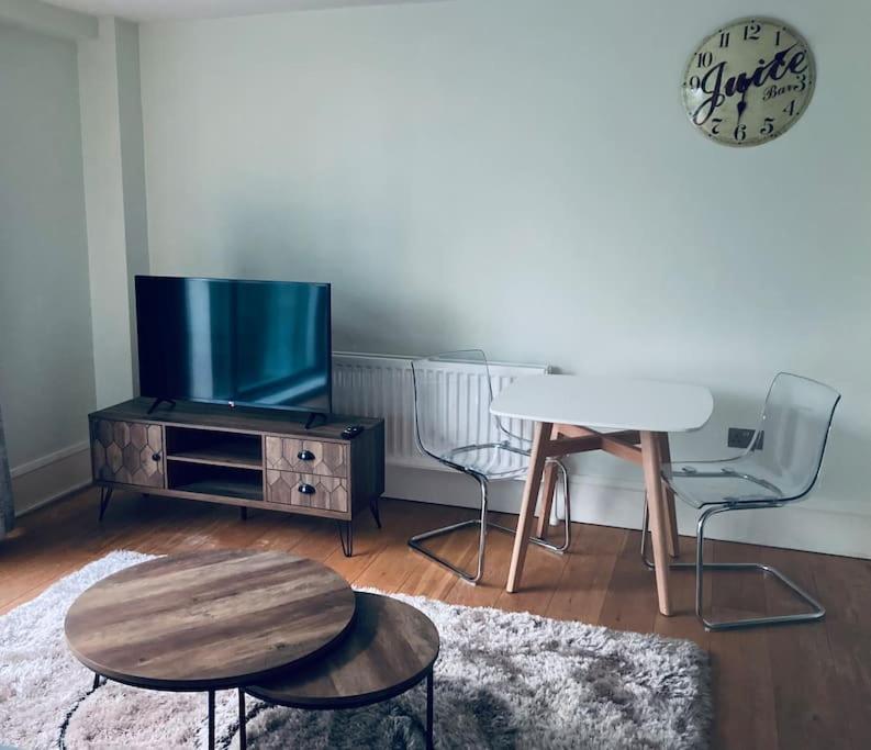 Ormeau Road Stylish Double Bedroom Luxury Apartment Belfast Bagian luar foto